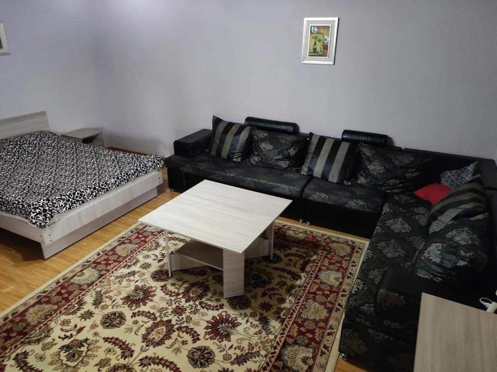 В Гостях На Иссык-Куле Hotel Чолпон-Ата Екстериор снимка